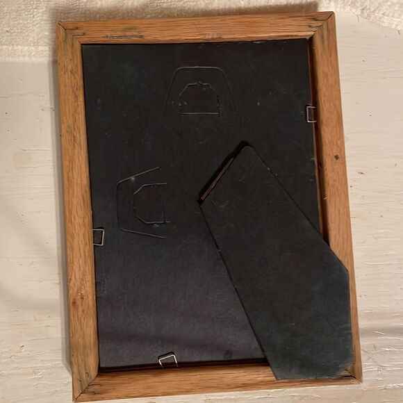 5” x 7”  single wide moulding rustic wood wall and desk mount picture frame - Picture 6 of 15